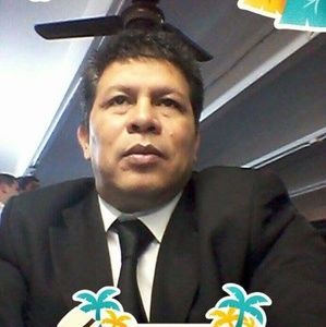 Meet your Posher, Luis